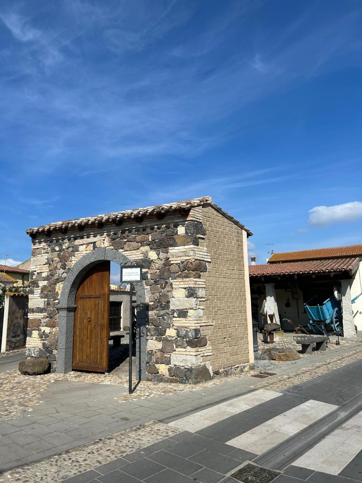 San Nicolo d'Arcidano Su Tostobiu 빌라 외부 사진